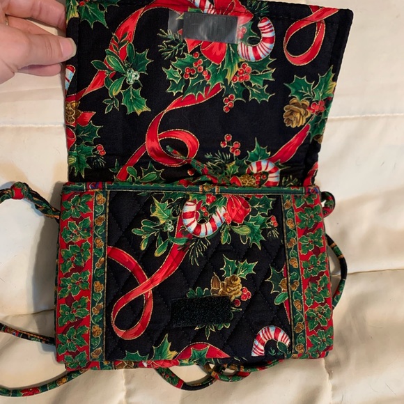 Vintage Vera Bradley Christmas Crossbody - Picture 3 of 4